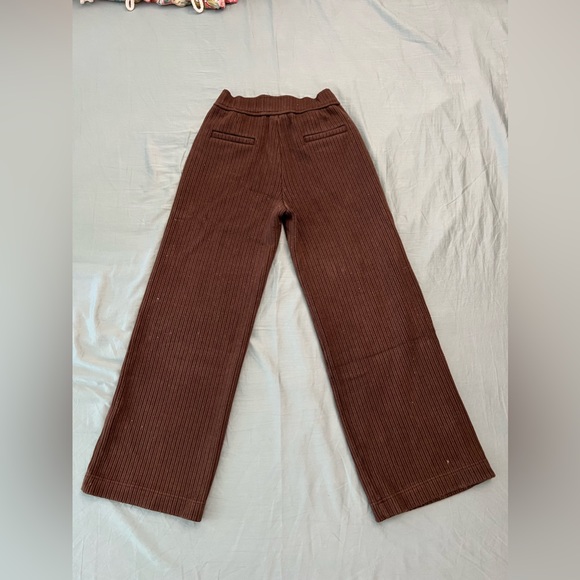 Pant - Picture 2 of 2